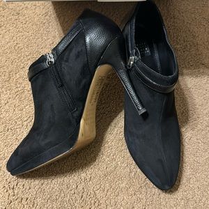Women’s WHBM suede booties, sz 6.5
